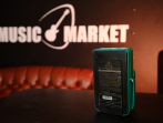 BEHRINGER BLE400 - педаль эффектов динамической обработки для бас-гитары