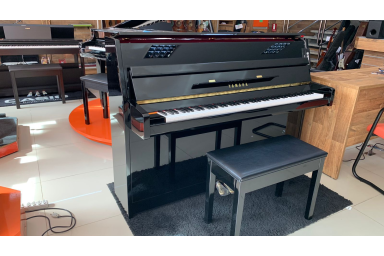 Акустическое пианино Yamaha JU109-PE