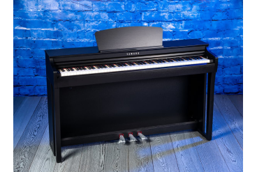 Цифровое пианино Yamaha CLP-825 B