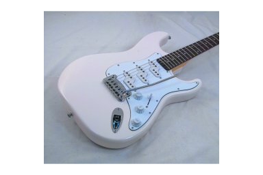 Электрогитара G&amp;L Tribute Comanche Olympic White RW Poplar