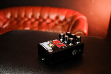 Гитарный предусилитель двухканальный R-2 Legend Amps 2  R2 (Rectifier), AMT Electronics