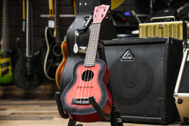 Укулеле сопрано VESTON KUS100 REDEMPTION