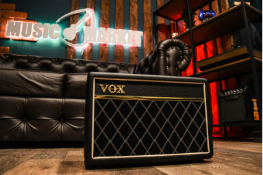 VOX PATHFINDER 10 B-басовый комбо