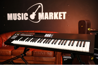 Синтезатор ROLAND XPS