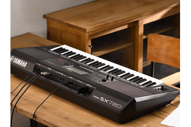 Синтезатор Yamaha PSR-SX720