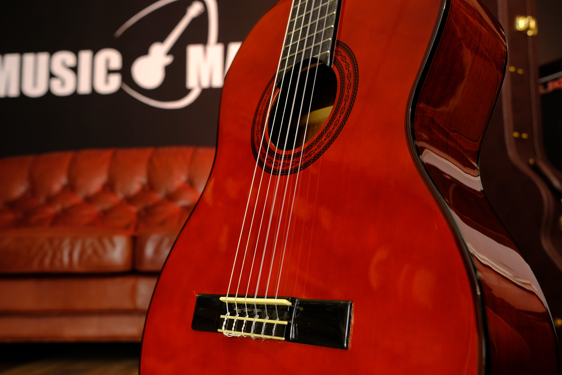 Классическая гитара Naranda CG320-4/4