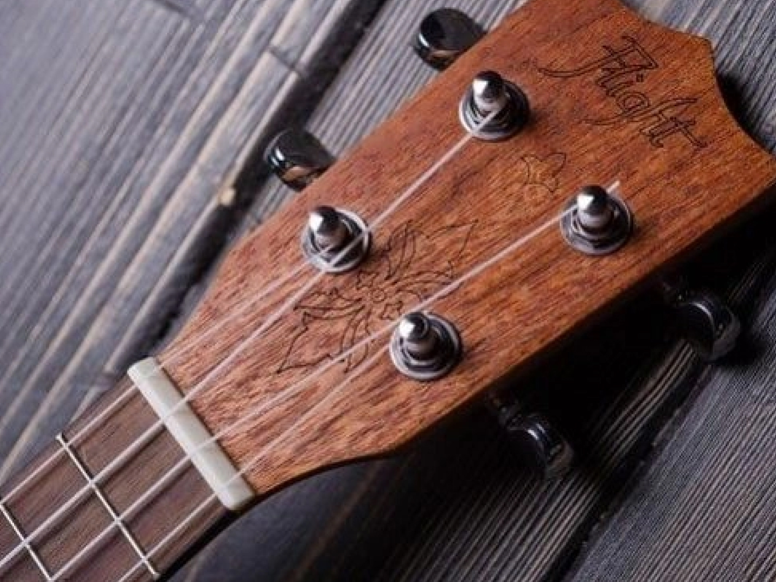 Укулеле сопрано Flight DUS321 MAH