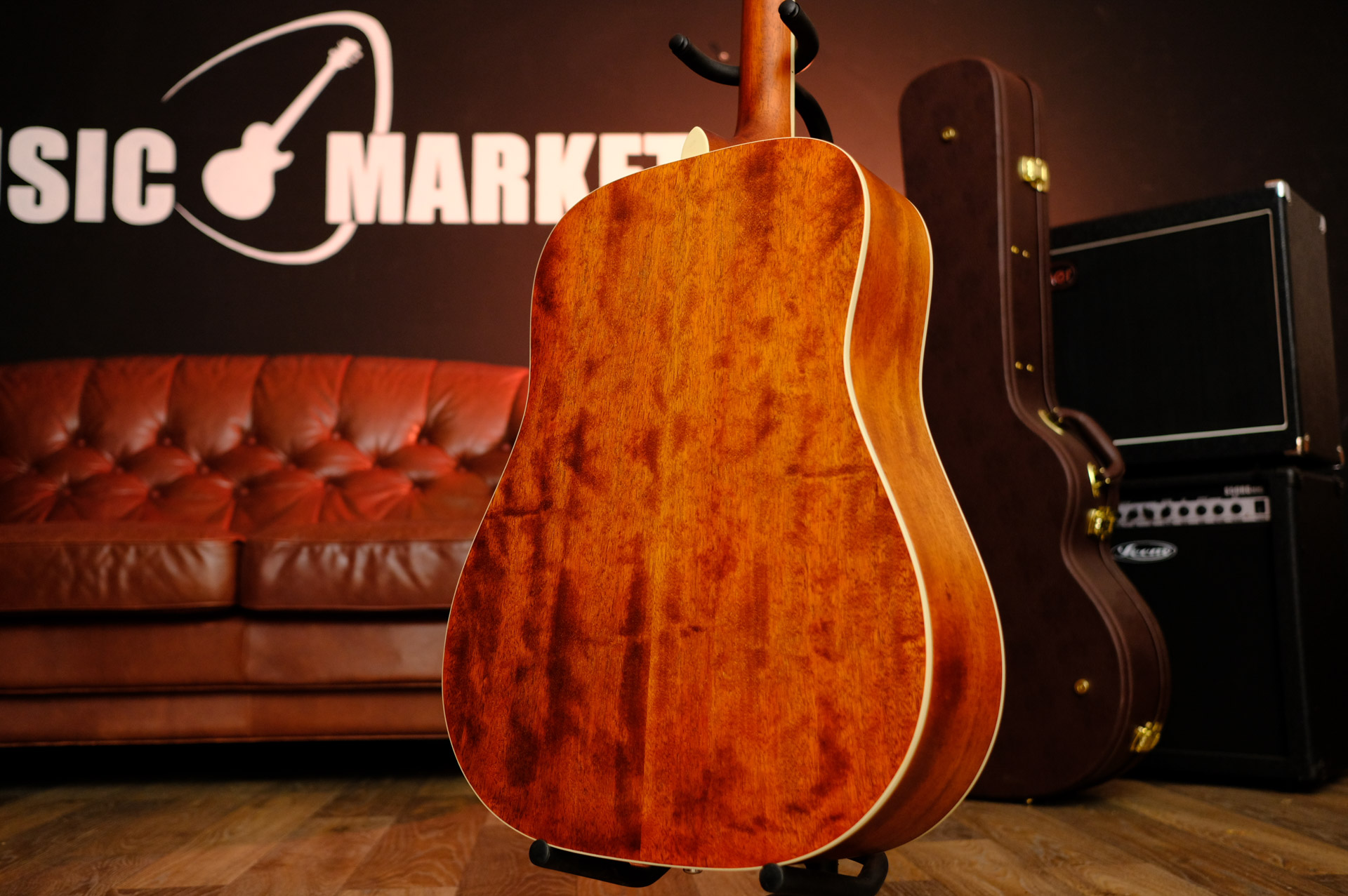 Акустическая гитара Parkwood W81-OP