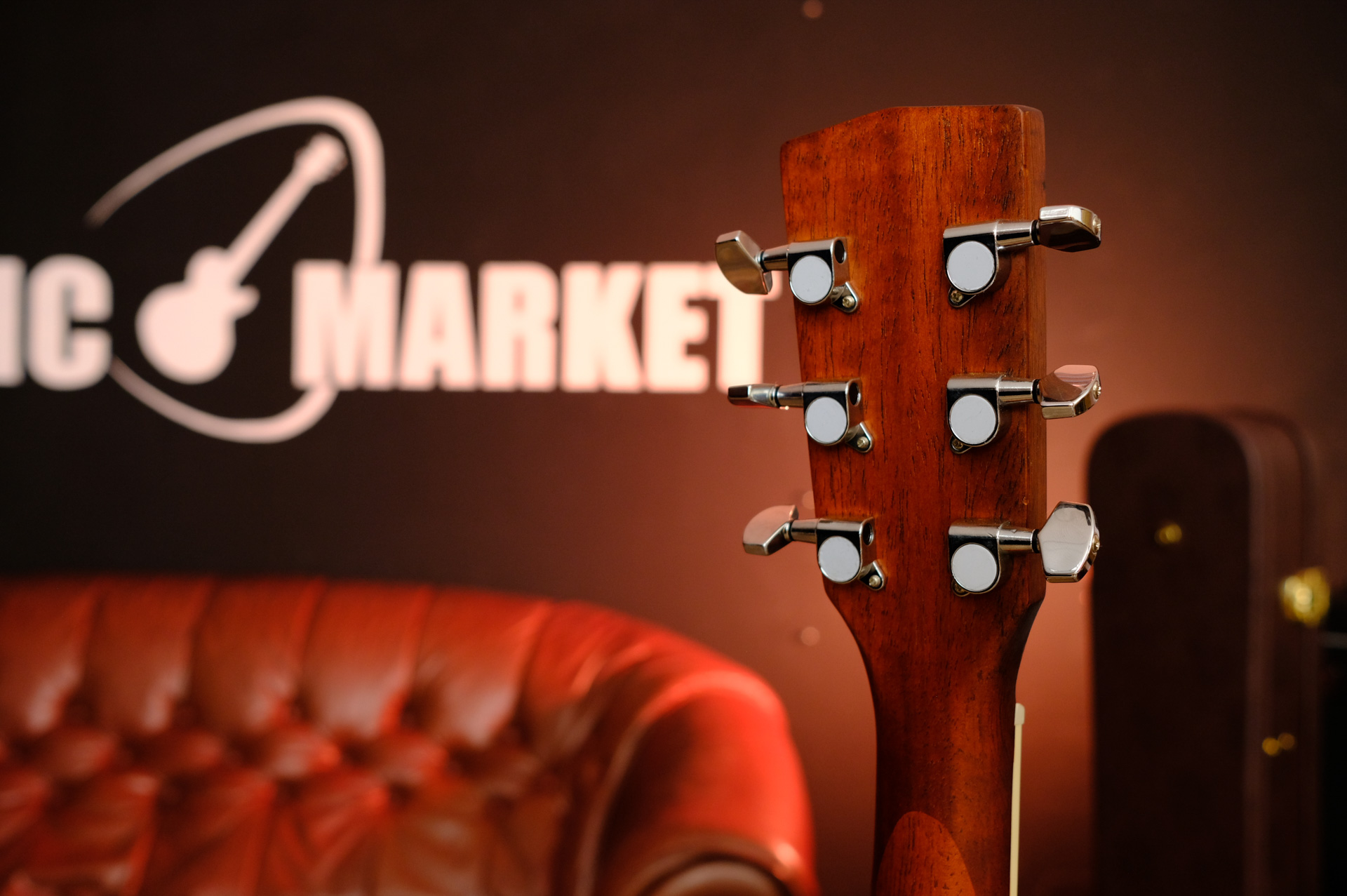 Акустическая гитара Parkwood W81-OP