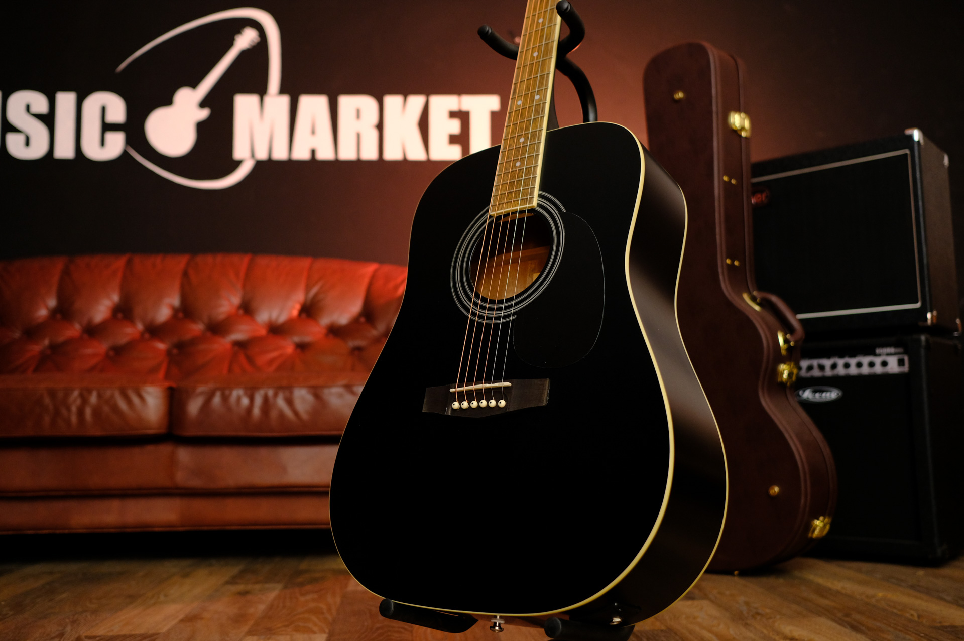 Электроакустическая гитара Parkwood W81E-BKS