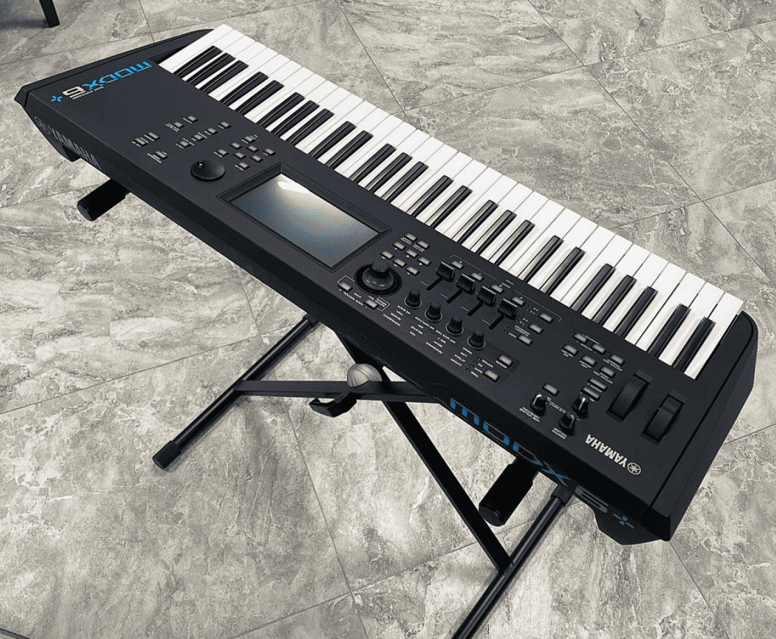 Синтезатор Yamaha MODX6+