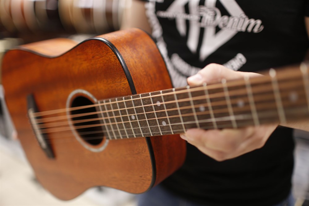 AD-mini-M-WBAG-OP Standard Series Акустическая гитара 3/4, с чехлом, натуральный, Cort