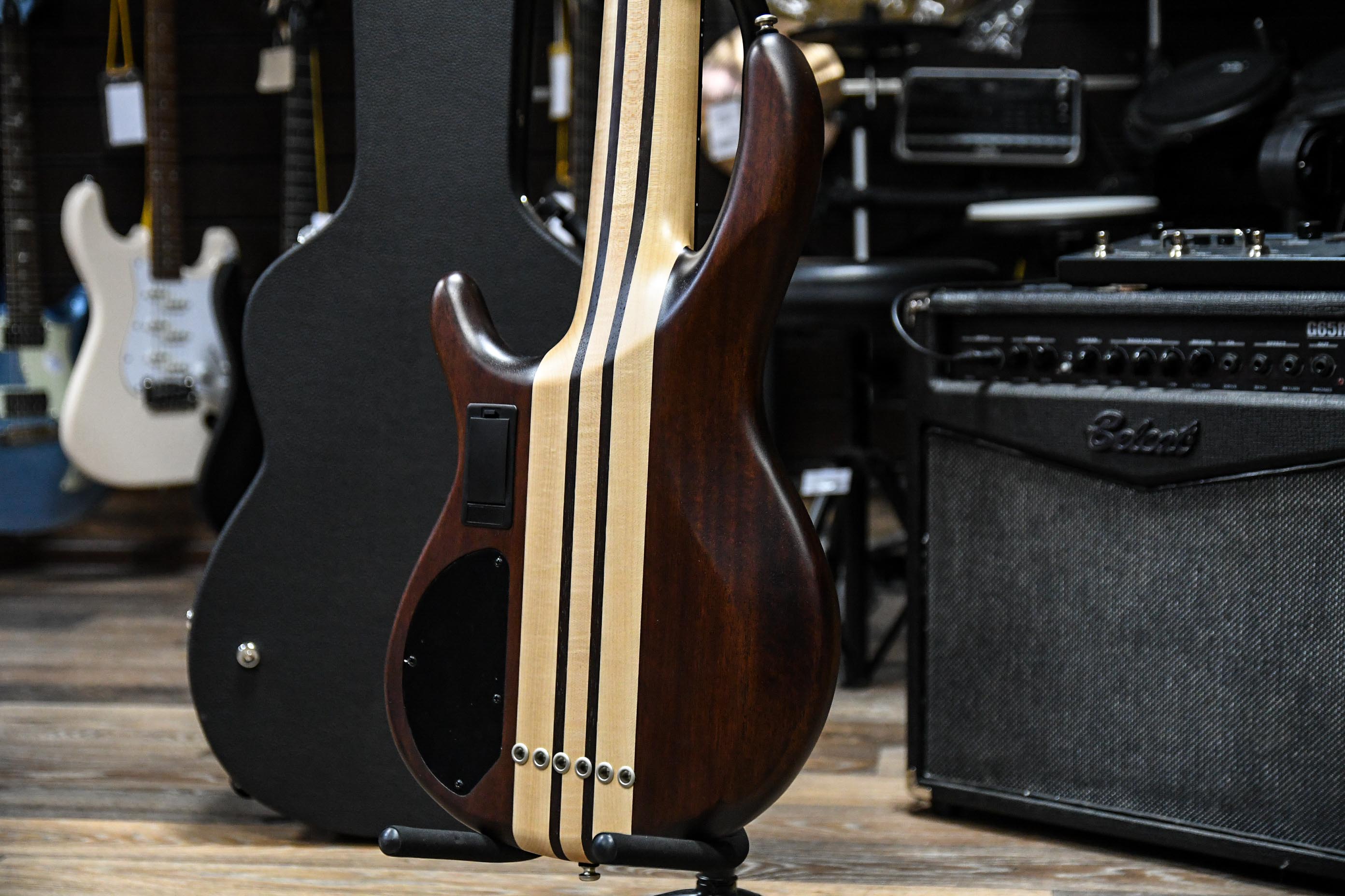 Бас гитара Cort Artisan Artisan Series A6-Plus-FMMH-OPN