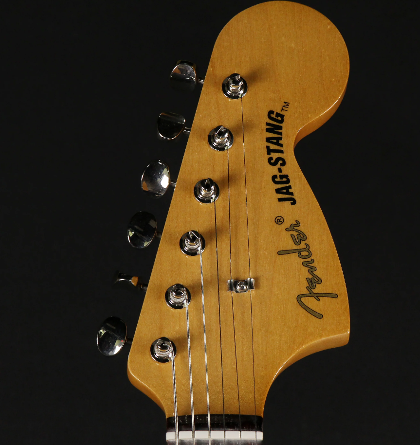 Электрогитара Fender Kurt Cobain Jag-Stang Rosewood Fiesta Red