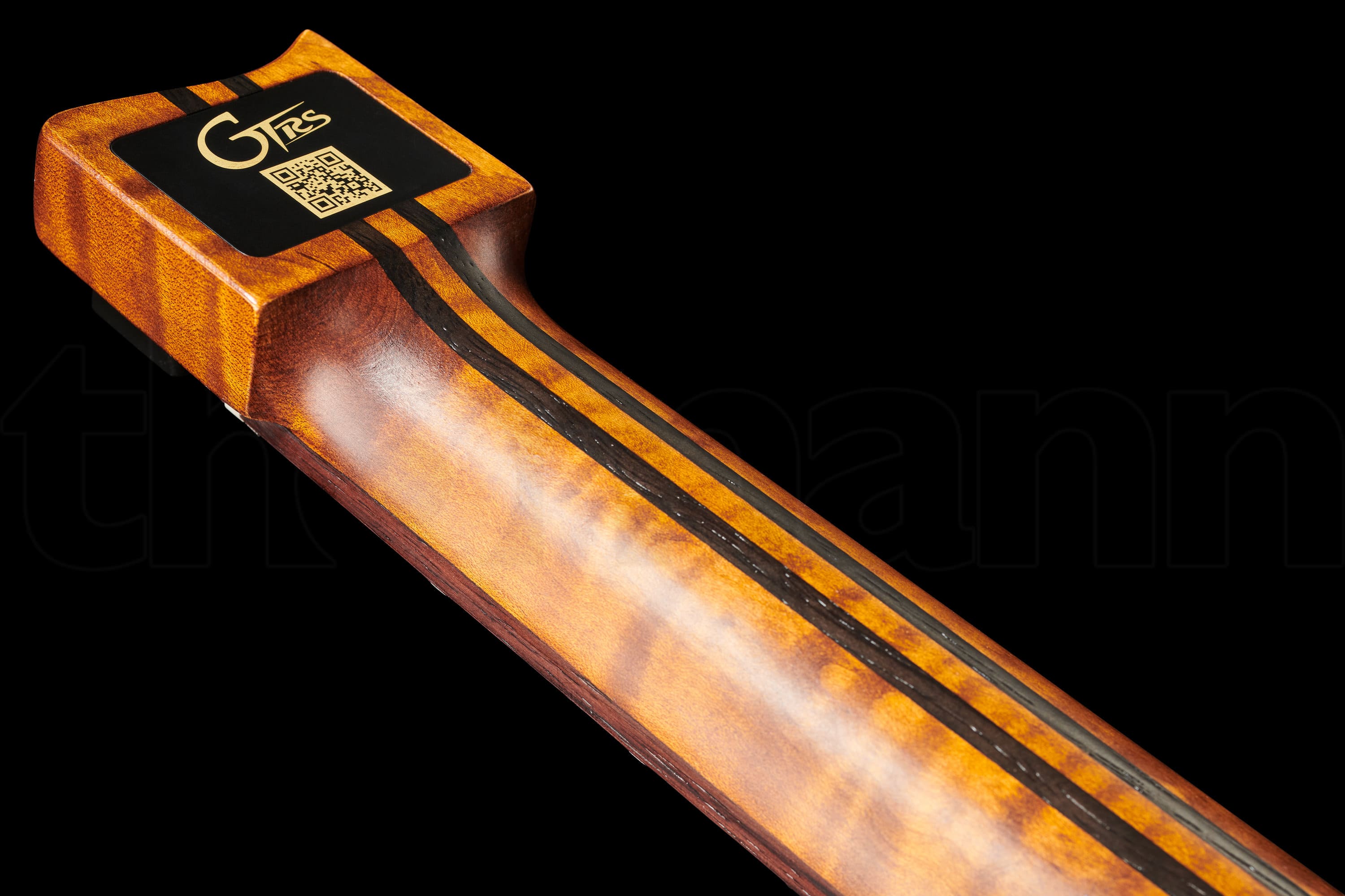 Mooer GTRS Guitars Wing 900 Int APU