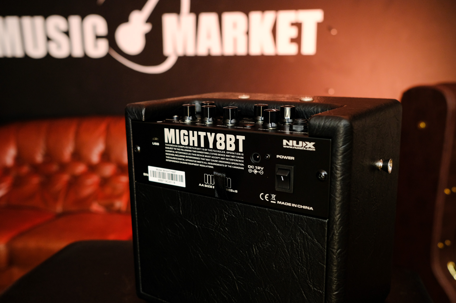 Mighty-8BT-MKII Цифровой комбоусилитель, портативный, 8Вт, Nux