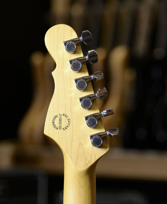Электрогитара G&L Tribute S-500 Vintage White Jatoba