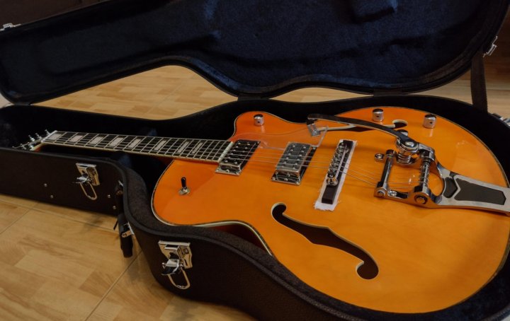 Полуакустическая гитара Harley Benton BigTone Trem White