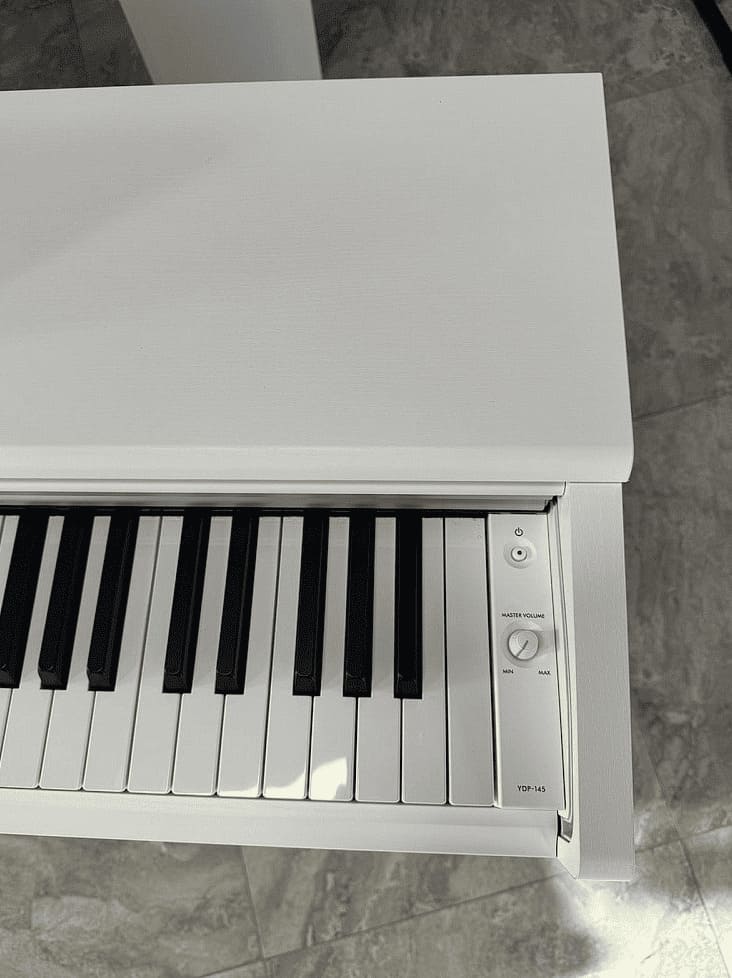 Цифровое пианино Yamaha YDP-145 WH Arius