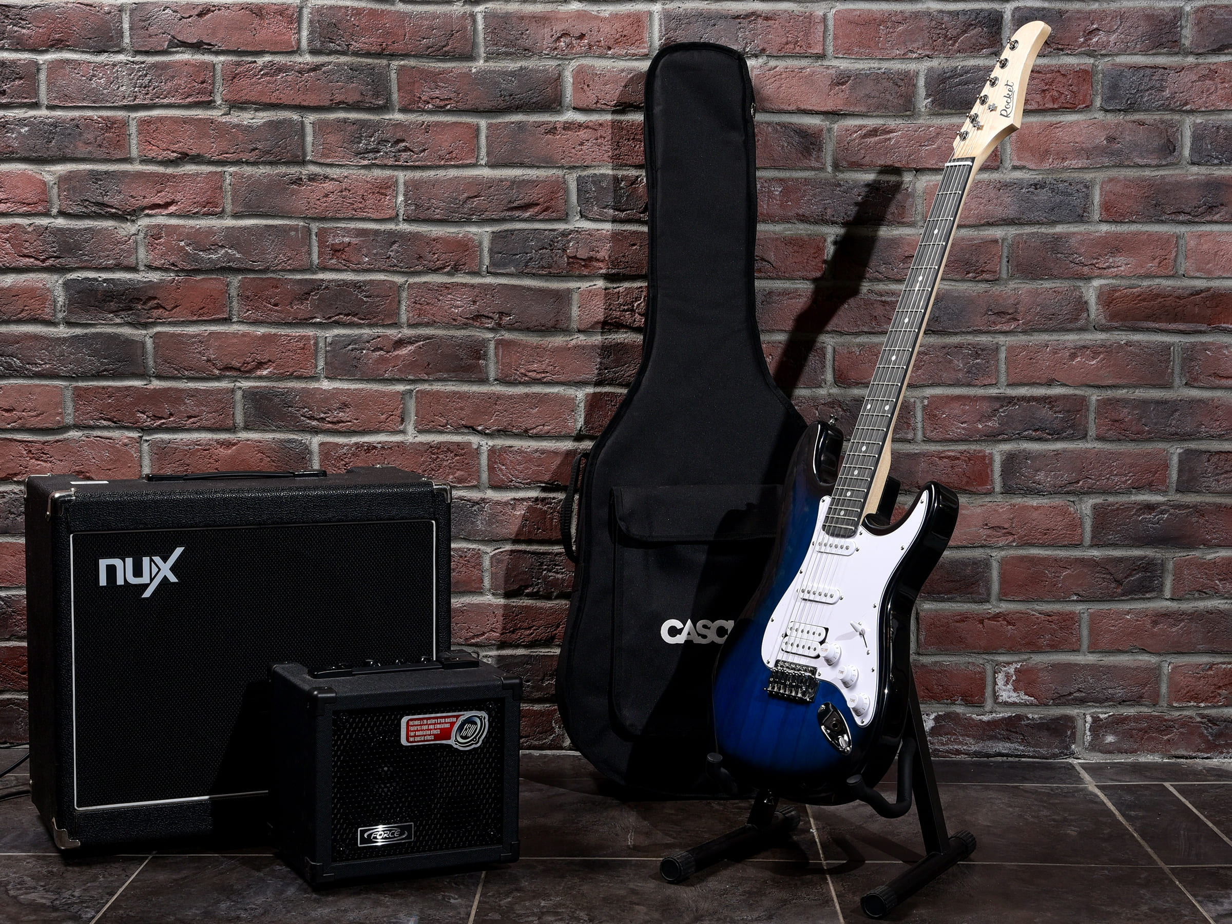 Комплект электрогитары, комбоусилителя, аксессуаров, синий санберст, Sunsmile MEGP-BL