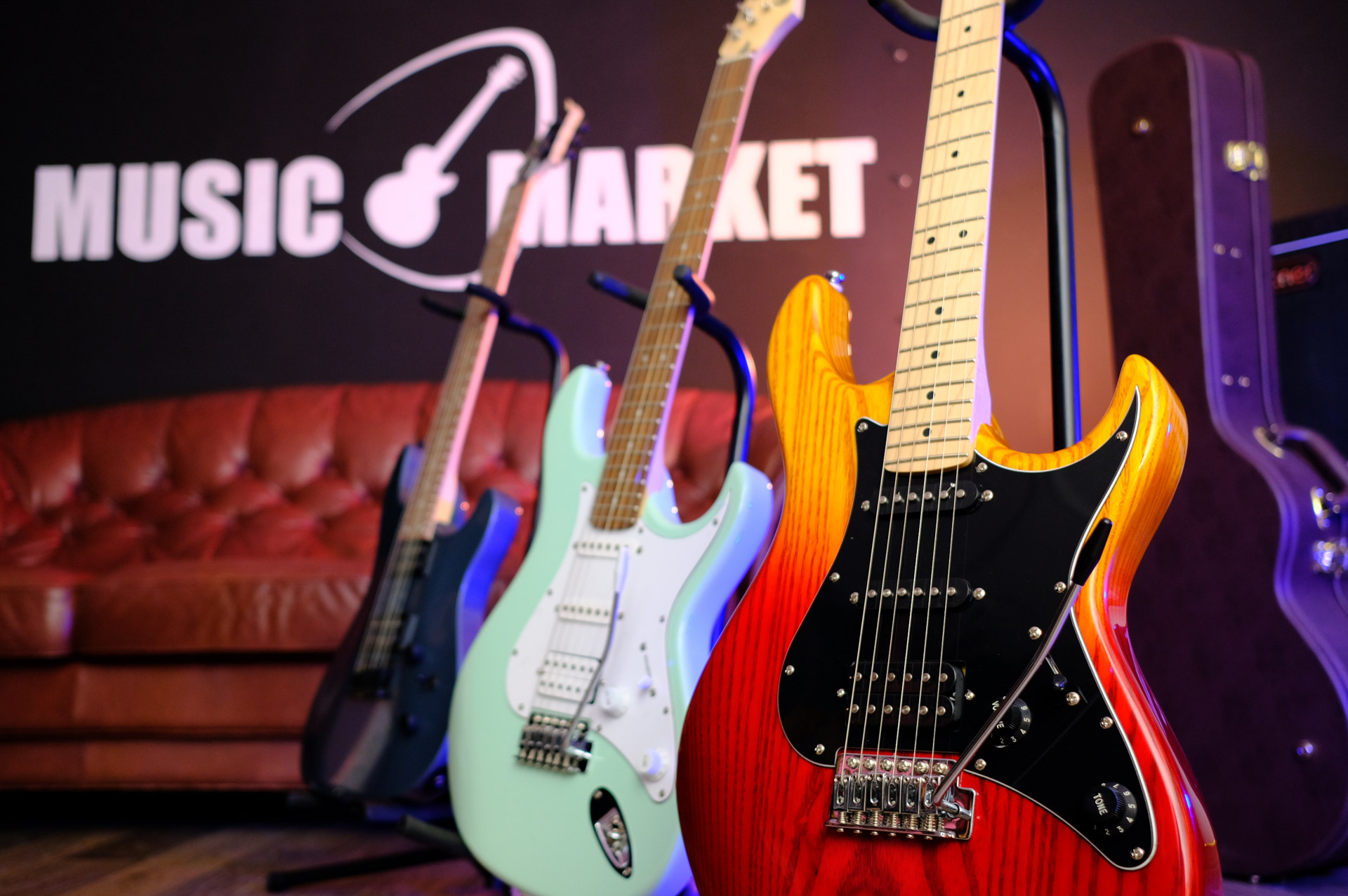 Комплект электрогитары, комбоусилителя, аксессуаров, синий санберст, Sunsmile MEGP-BL