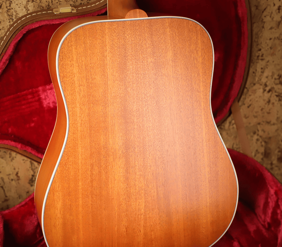 Электроакустическая гитара Gibson Hummingbird Faded Natural USA