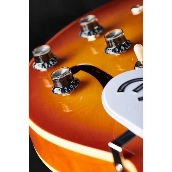 Электрогитара Epiphone Riviera Royal Tan