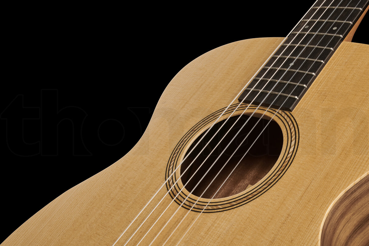 Классическая гитара Taylor Academy Series 12e-N
