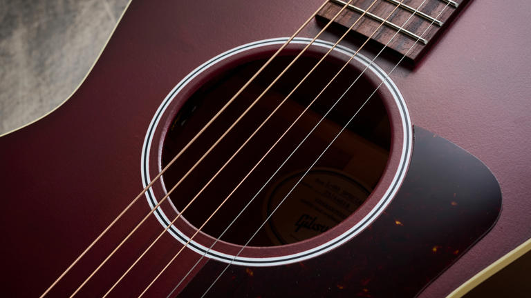 Электроакустическая гитара Gibson L-00 Special Wine Red