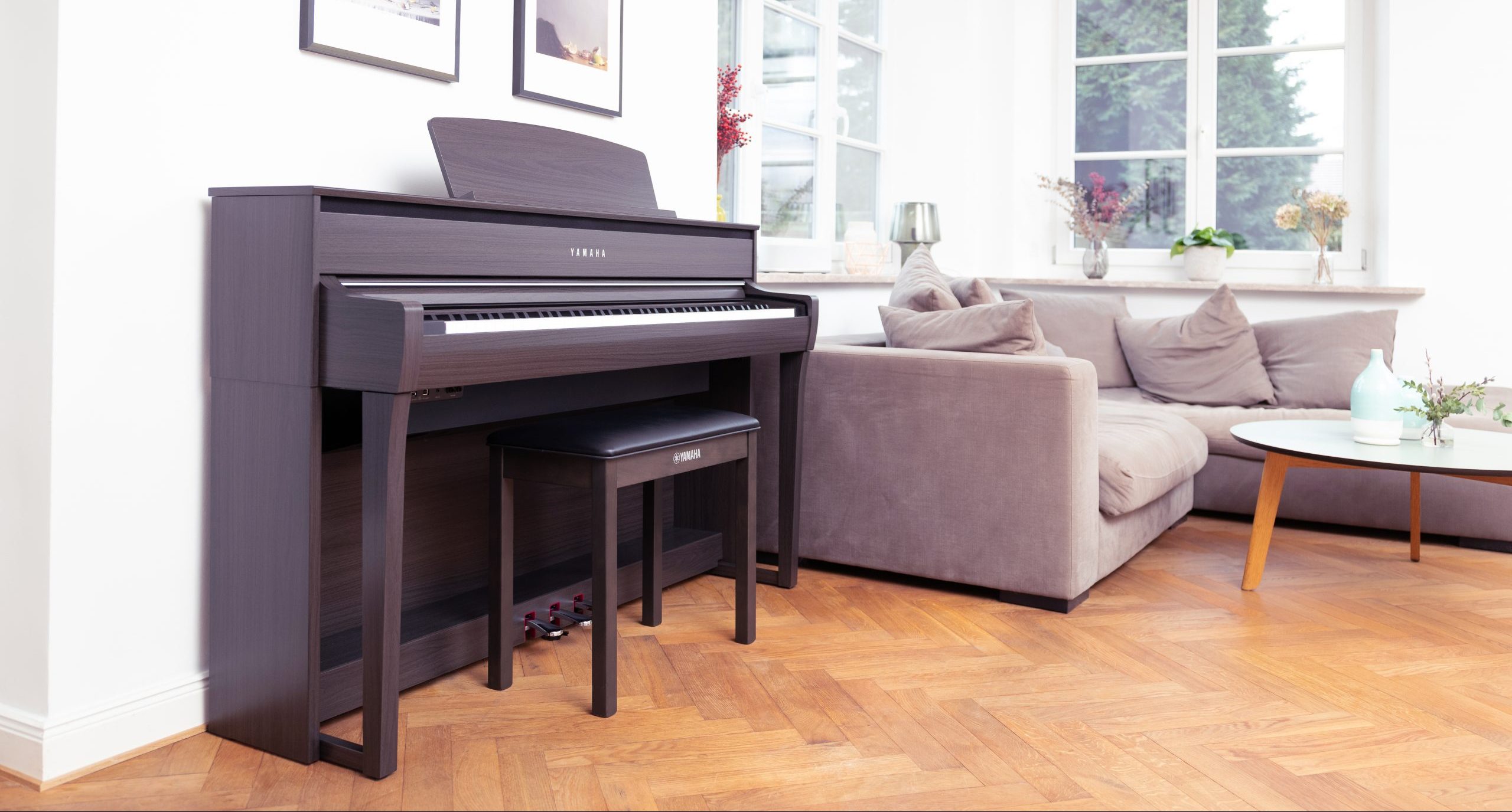 Цифровое пианино Yamaha CLP-735 DW