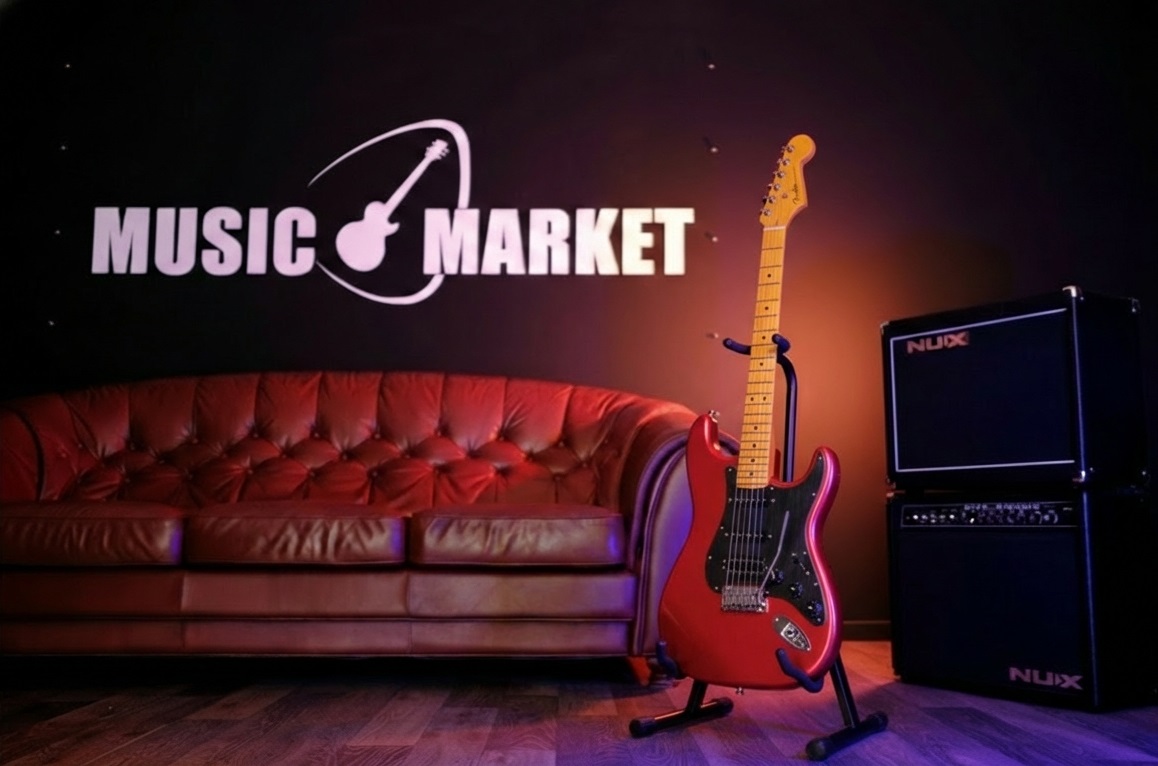 Электрогитара Fender Am Ultra II Strat HSS MN SRD