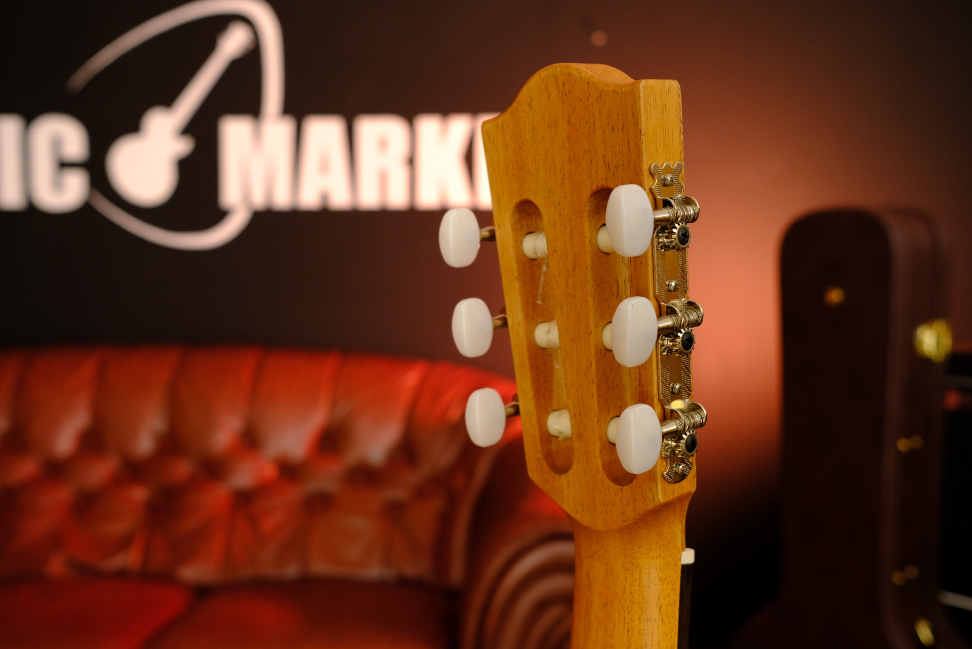 Классическая гитара Alhambra Z-Nature CT EZ 8.010