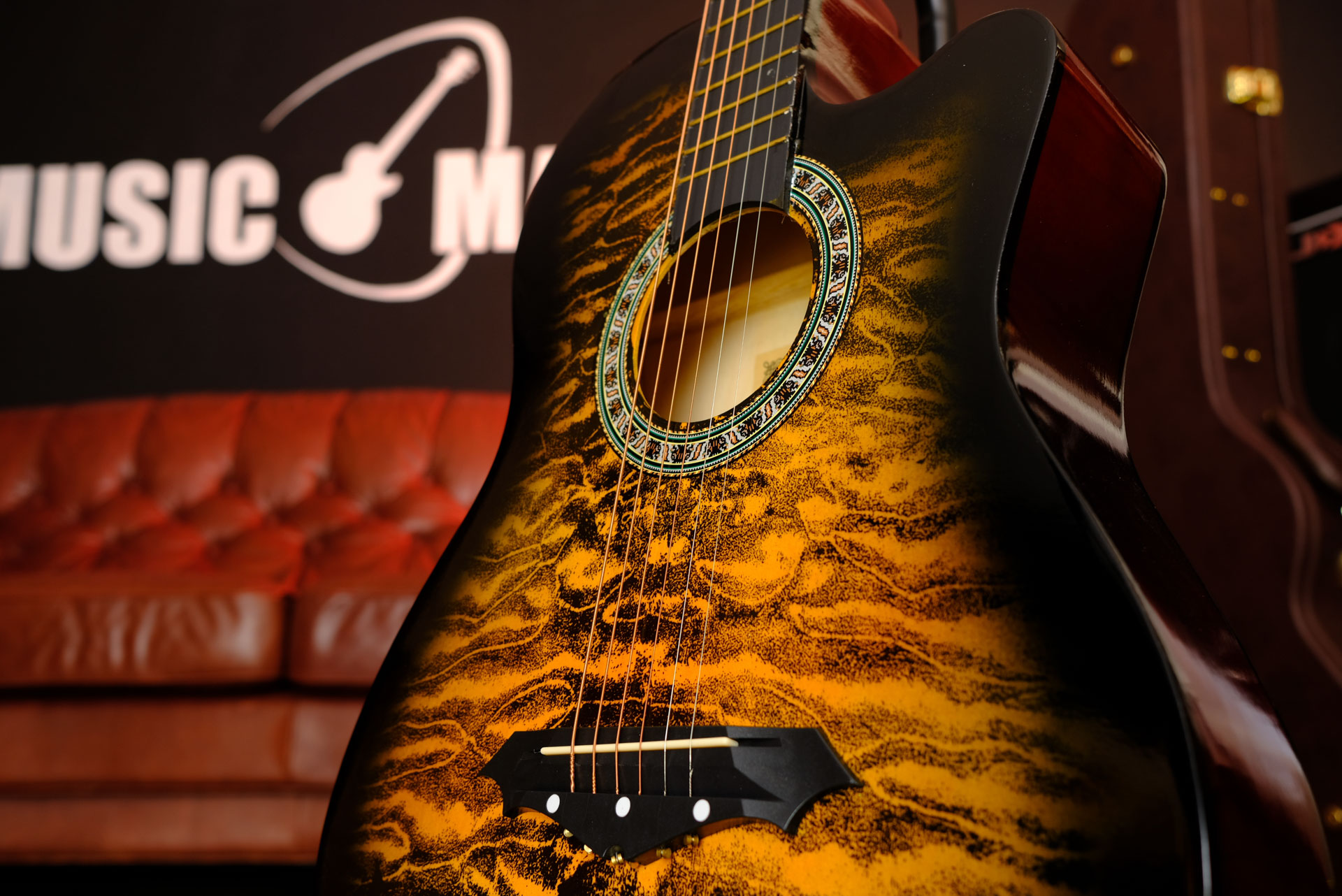 Акустическая гитара Belucci BC3830 BS