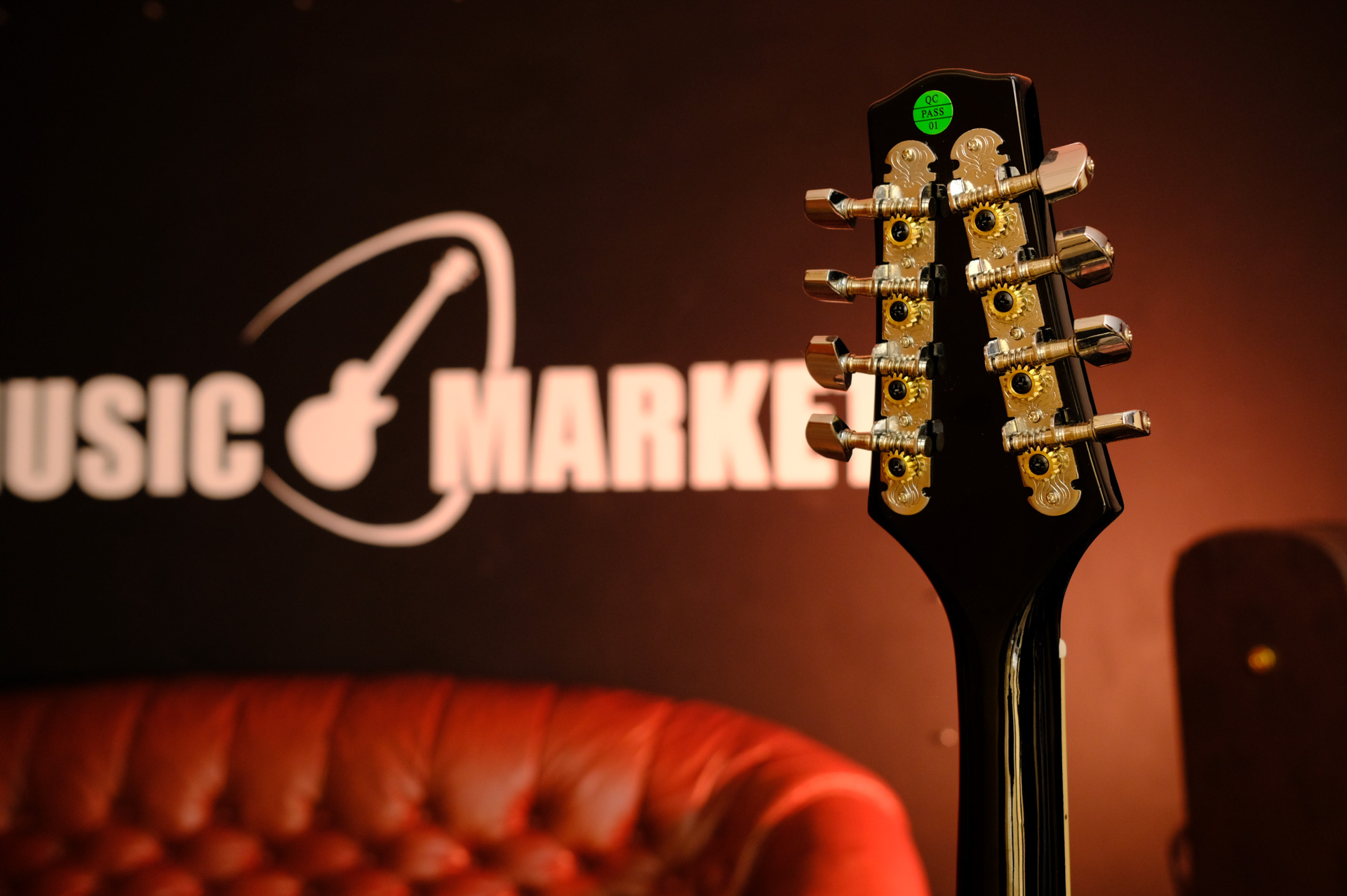 Мандолина Caraya MA-002-BS