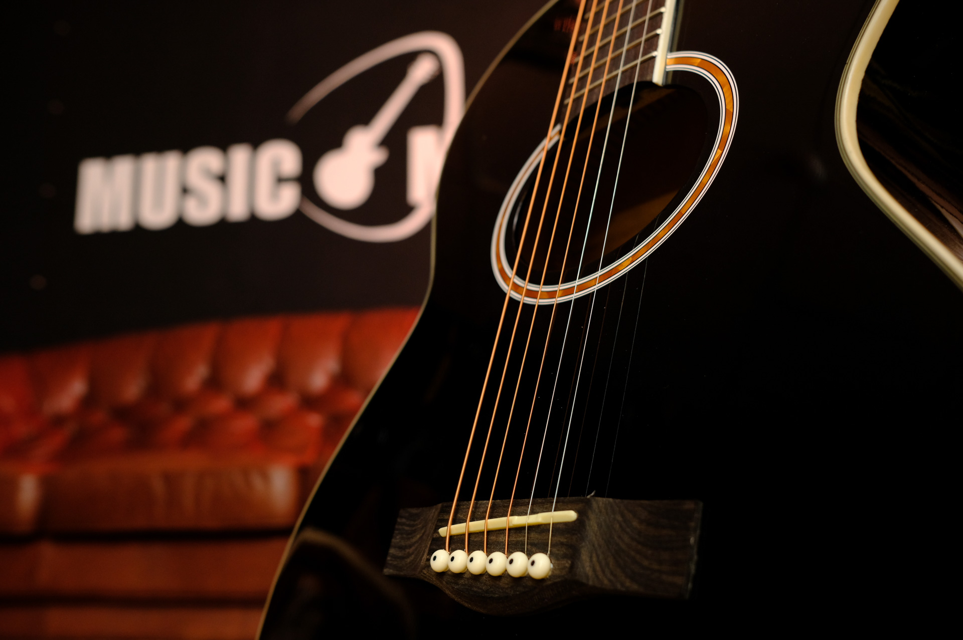 Акустическая гитара Colombo LF - 401 C / BK