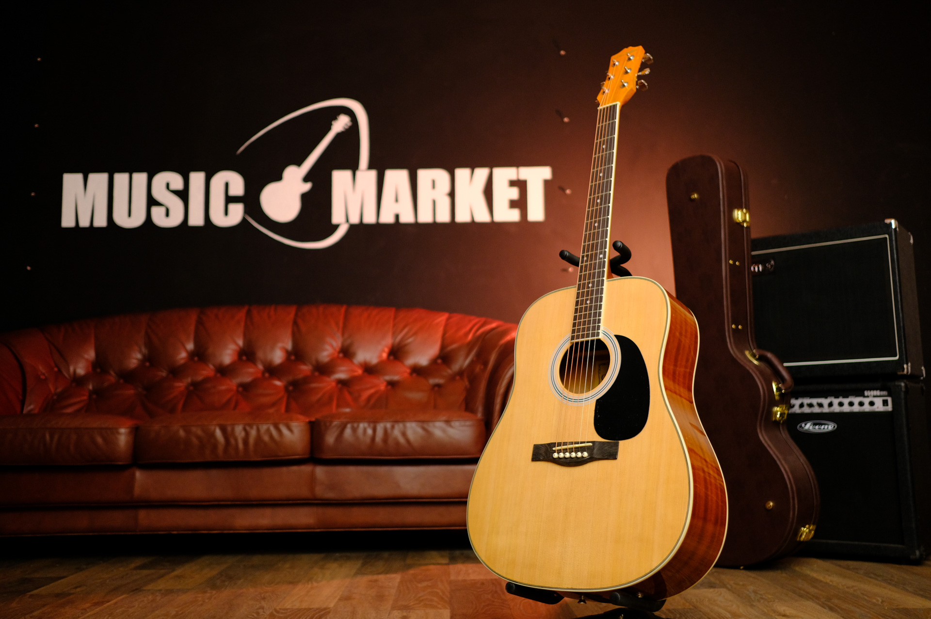 Электроакустическая гитара Colombo LF - 4111 EQ / SB