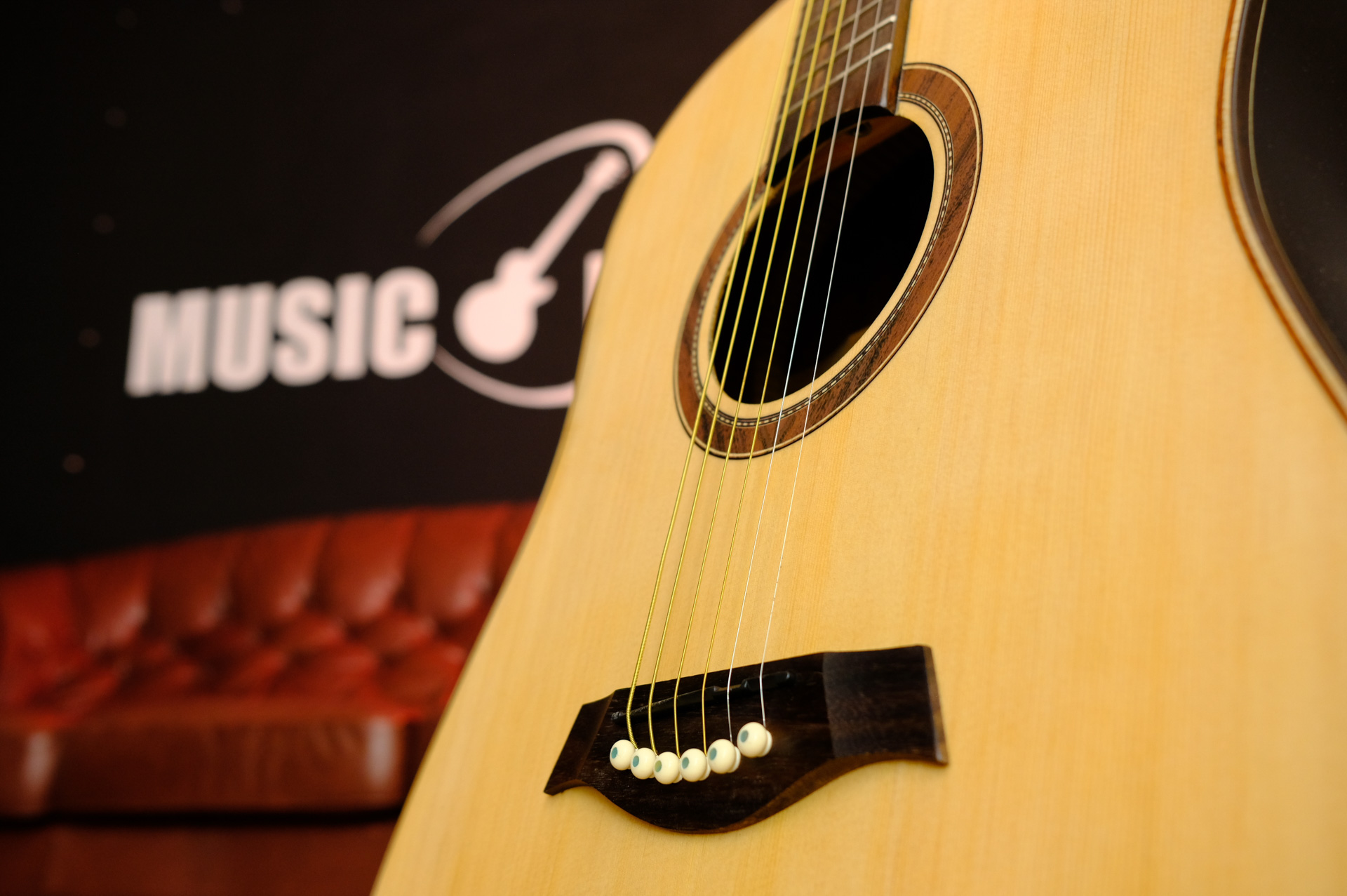 Акустическая гитара Martinez SW - 12 / NM