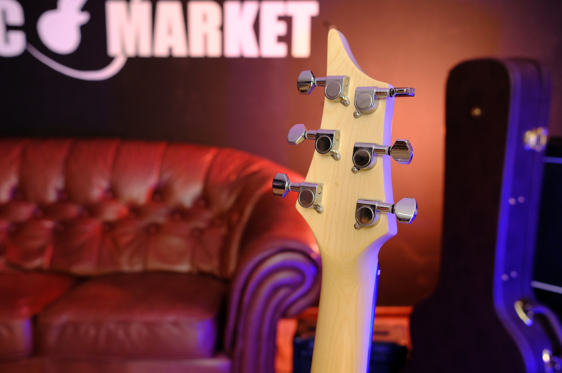 Электрогитара Zombie EDG - 46 / VBL