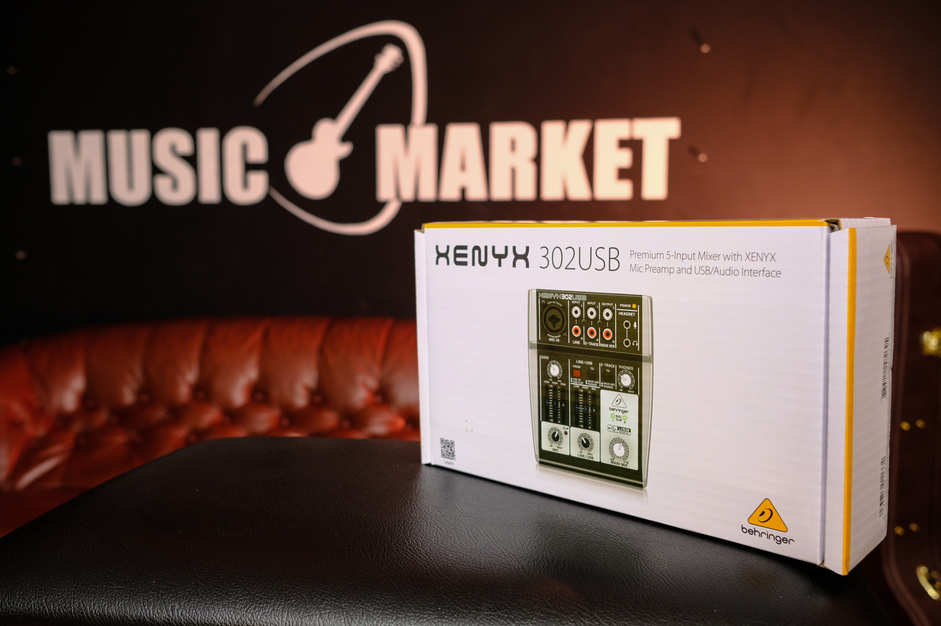 Микшерный пульт XENYX BEHRINGER 302USB