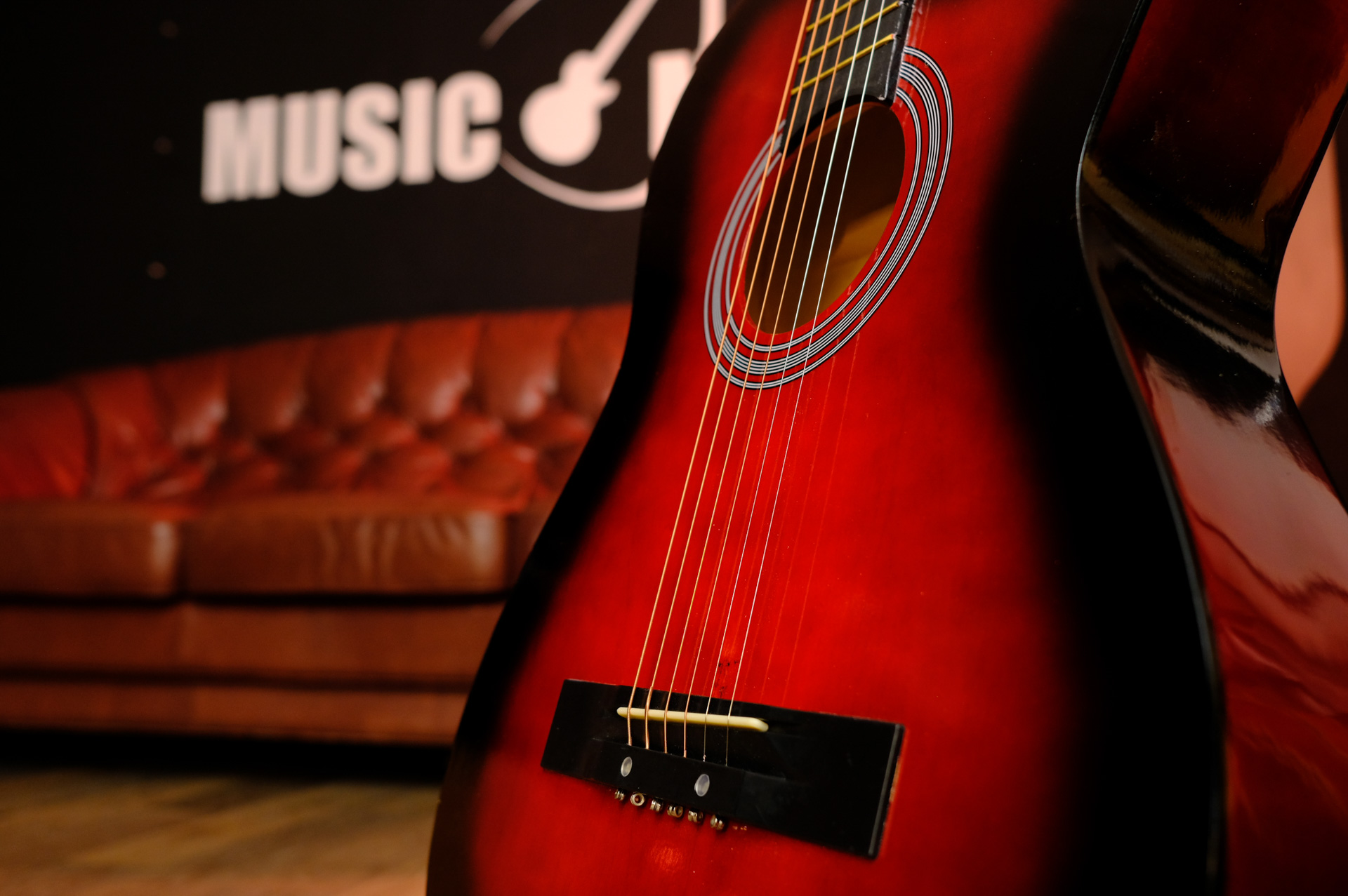 Акустическая гитара Brigitta C-81C-RDS