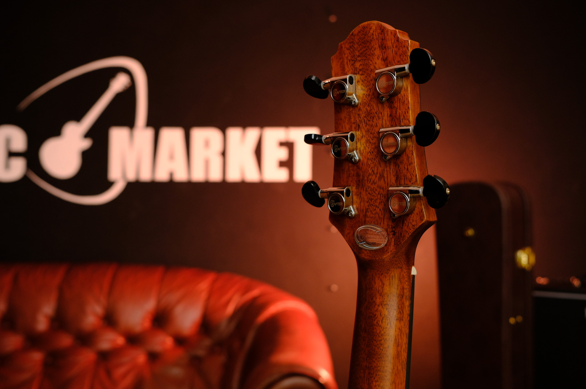 Гитара электроакустическая CRAFTER HG-250 CE/N