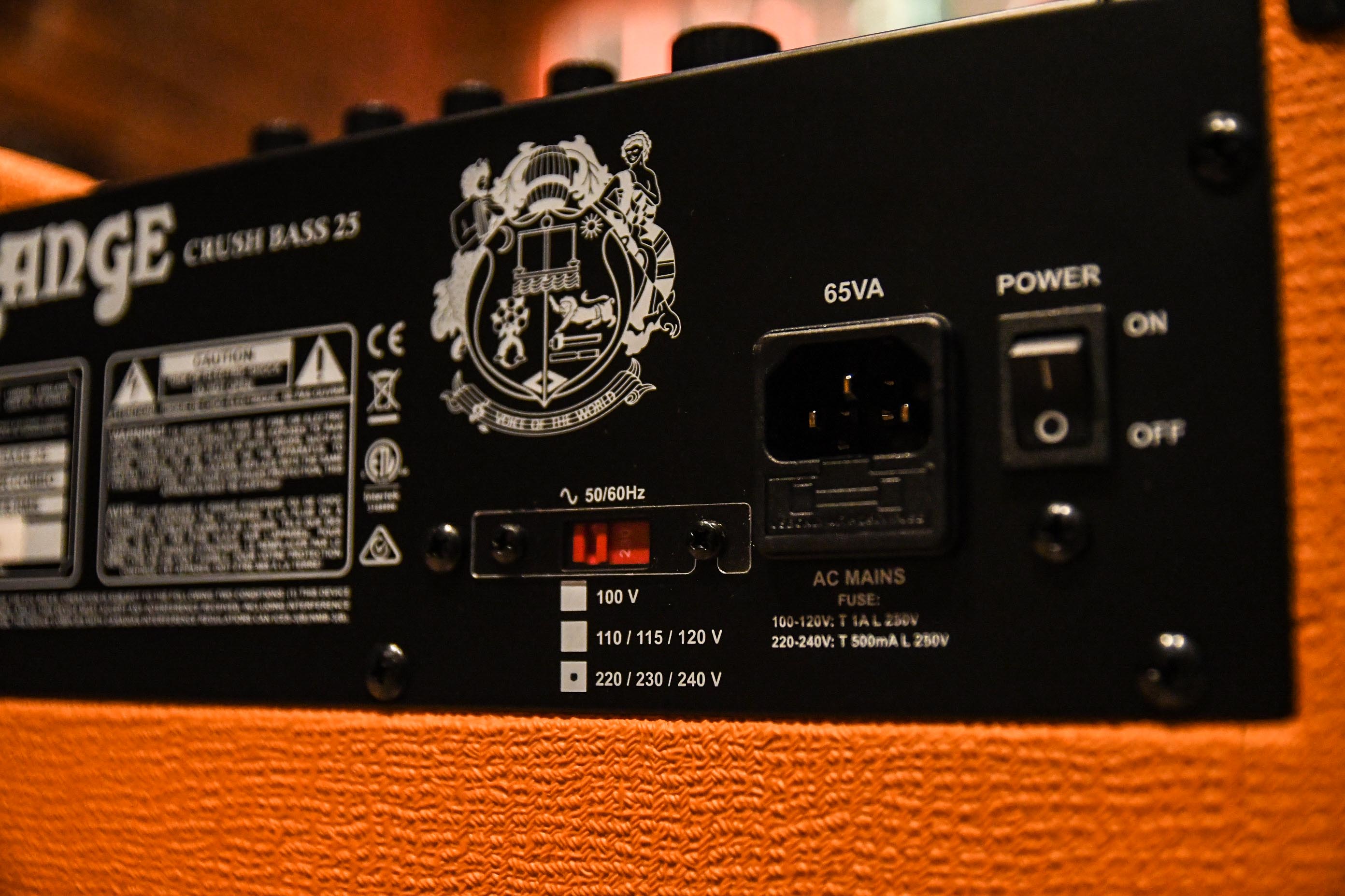 Комбоусилитель для бас-гитары ORANGE Crush Bass 25