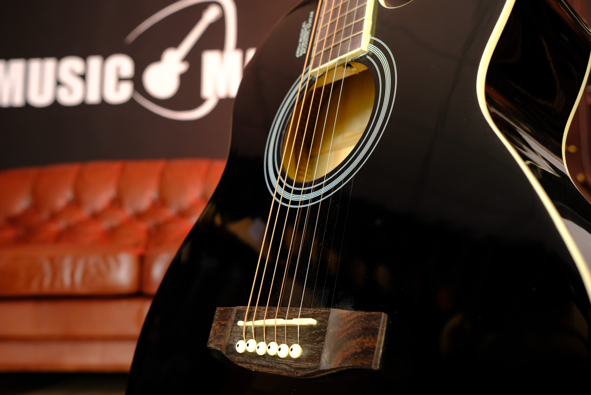 Акустическая гитара Elitaro E4010 BK