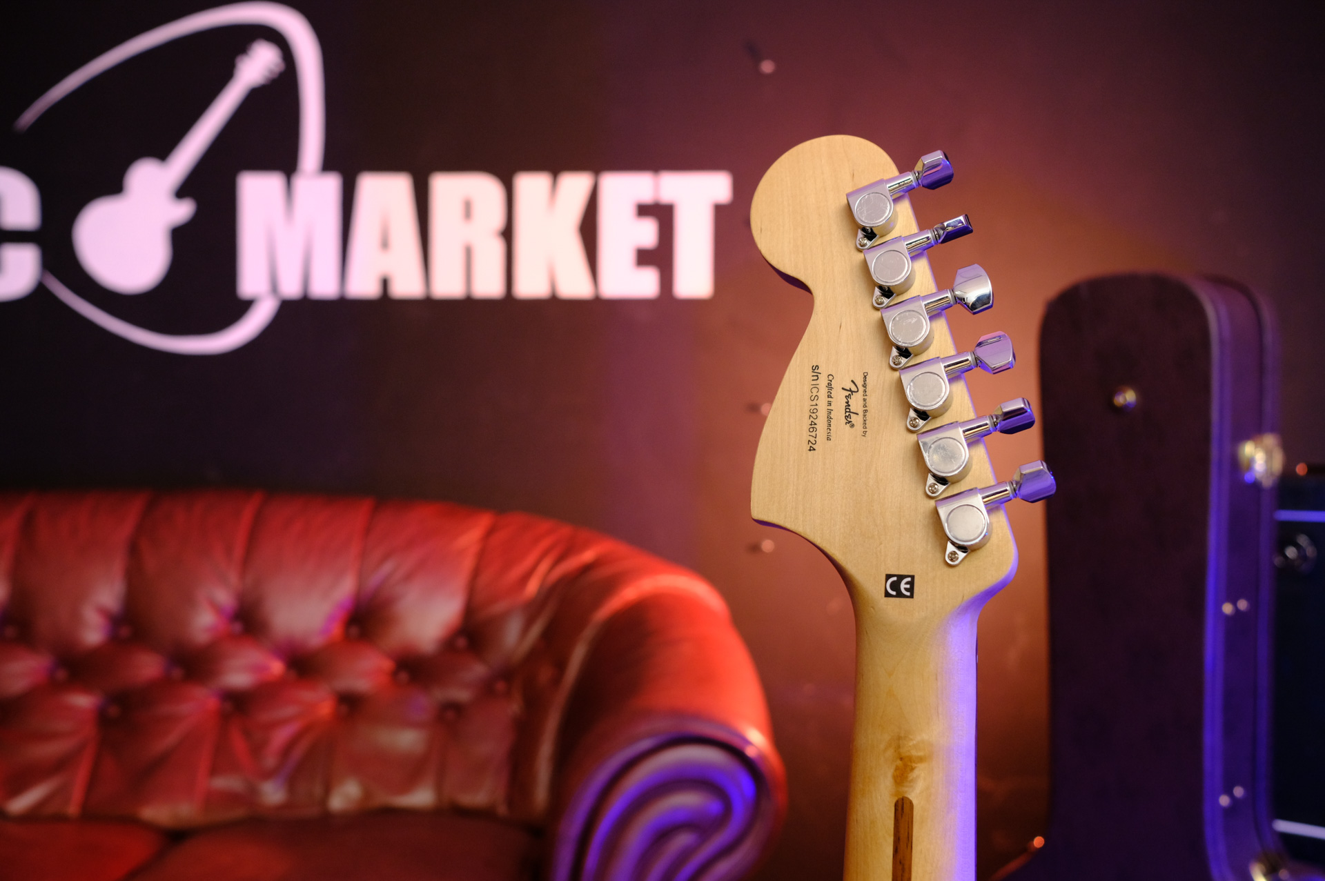 Электрогитара FENDER SQUIER BULLET MUSTANG HH BLK