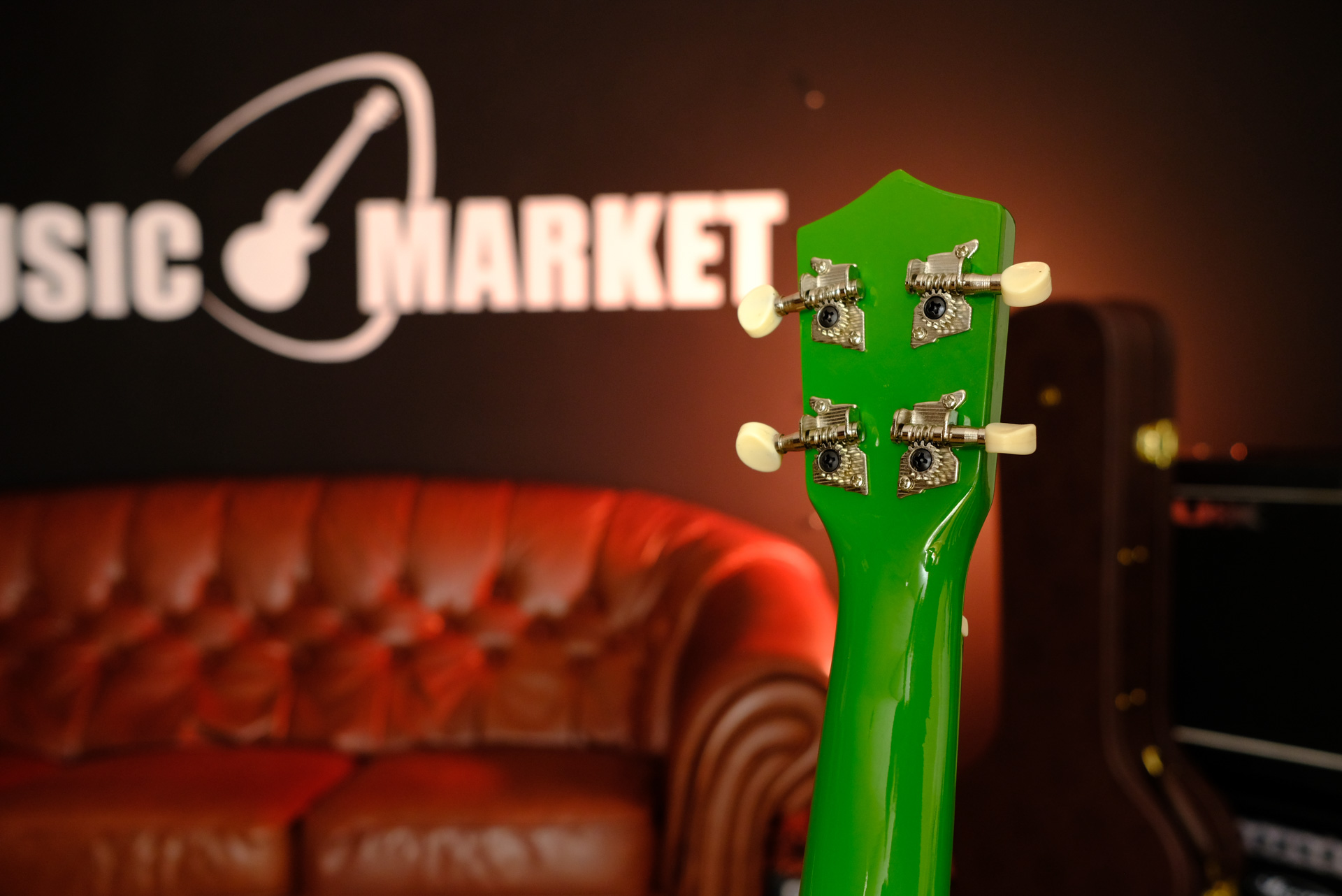 Укулеле сопрано Fabio XU21-11 Микки Маус на прогулке