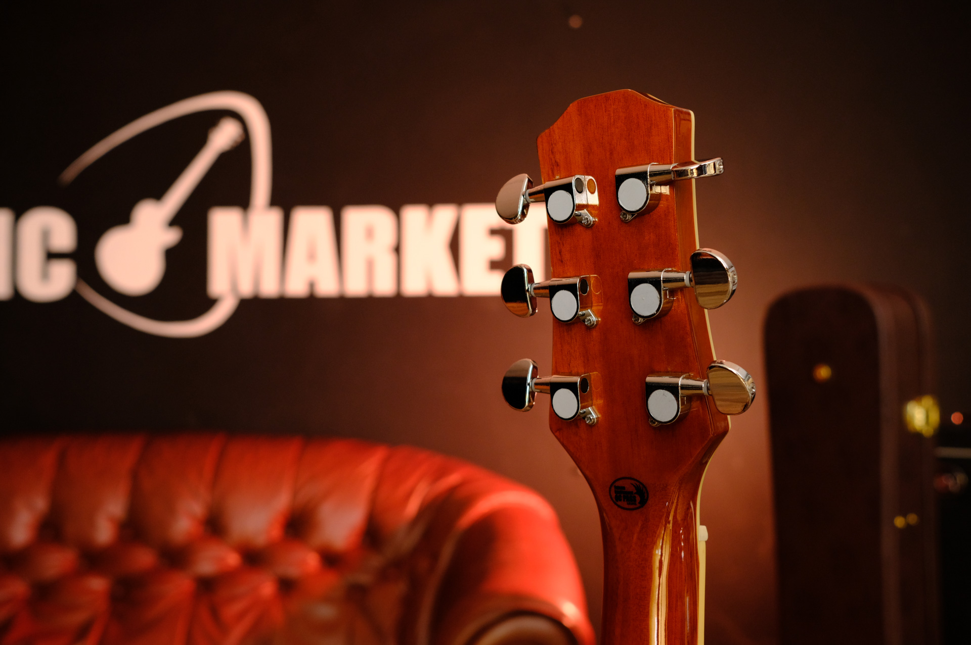 Акустическая гитара FLIGHT F-230C NA