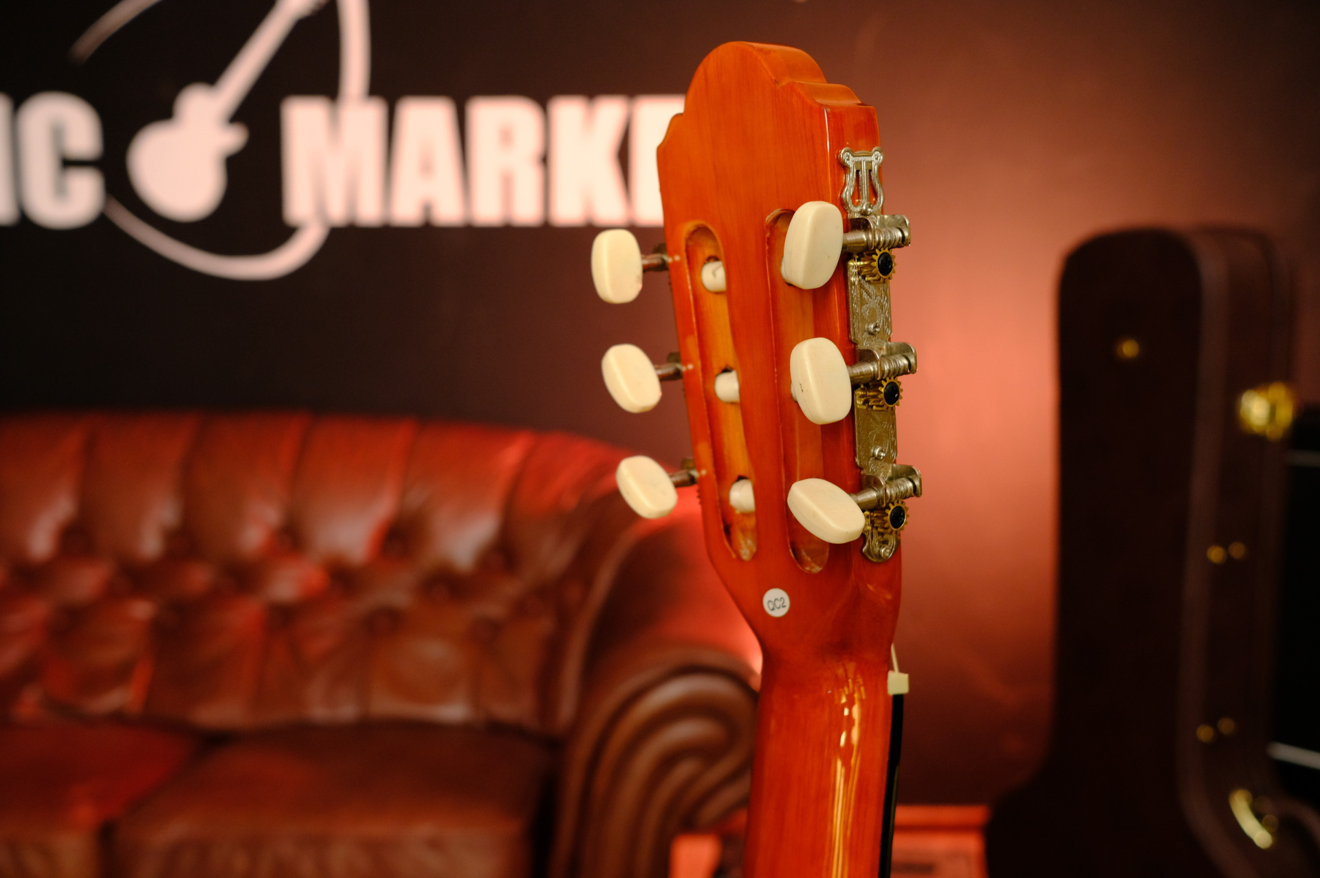 Классическая гитара Homage LC-3900-N