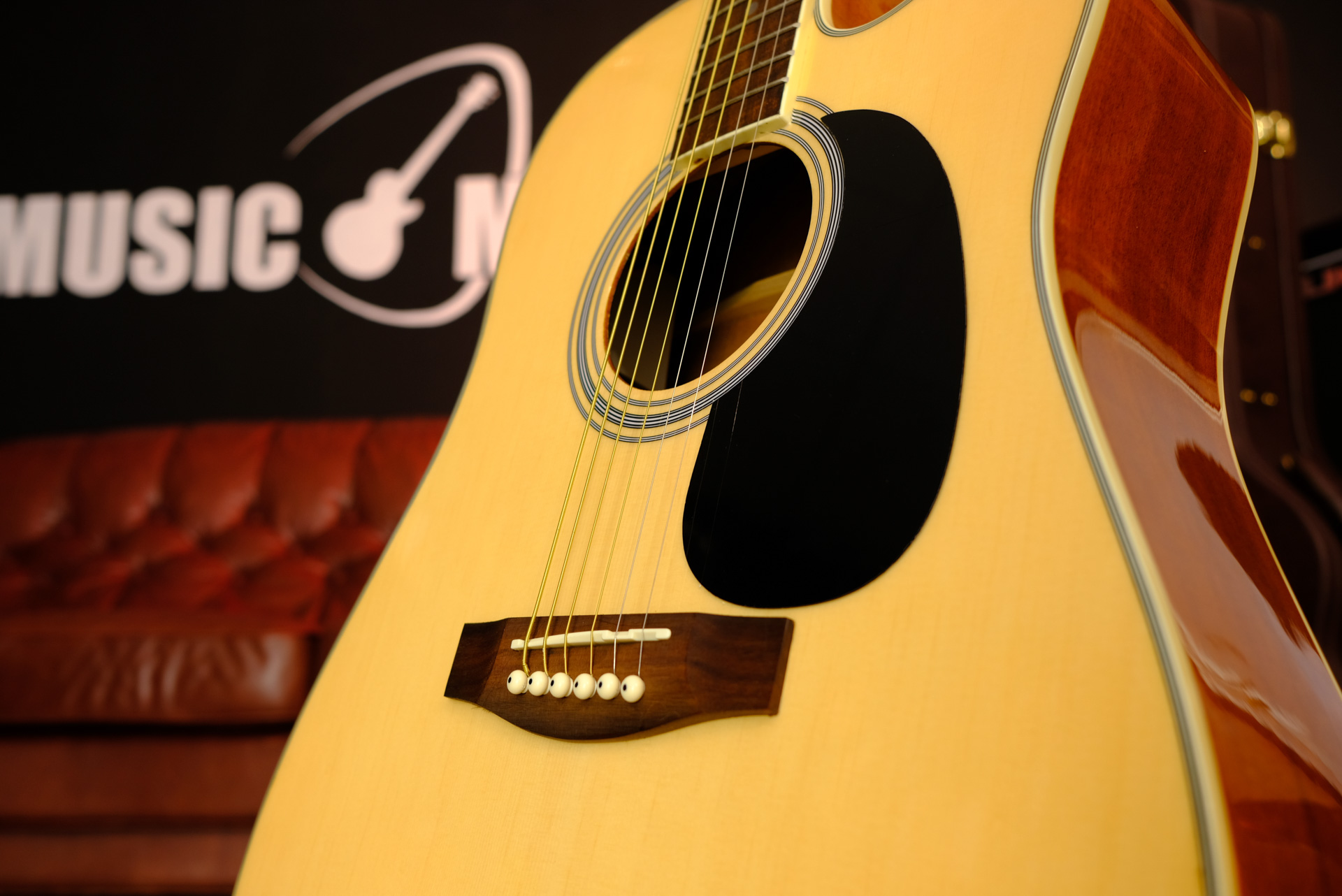 Электроакустическая гитара Homage LF-4121CEQ N