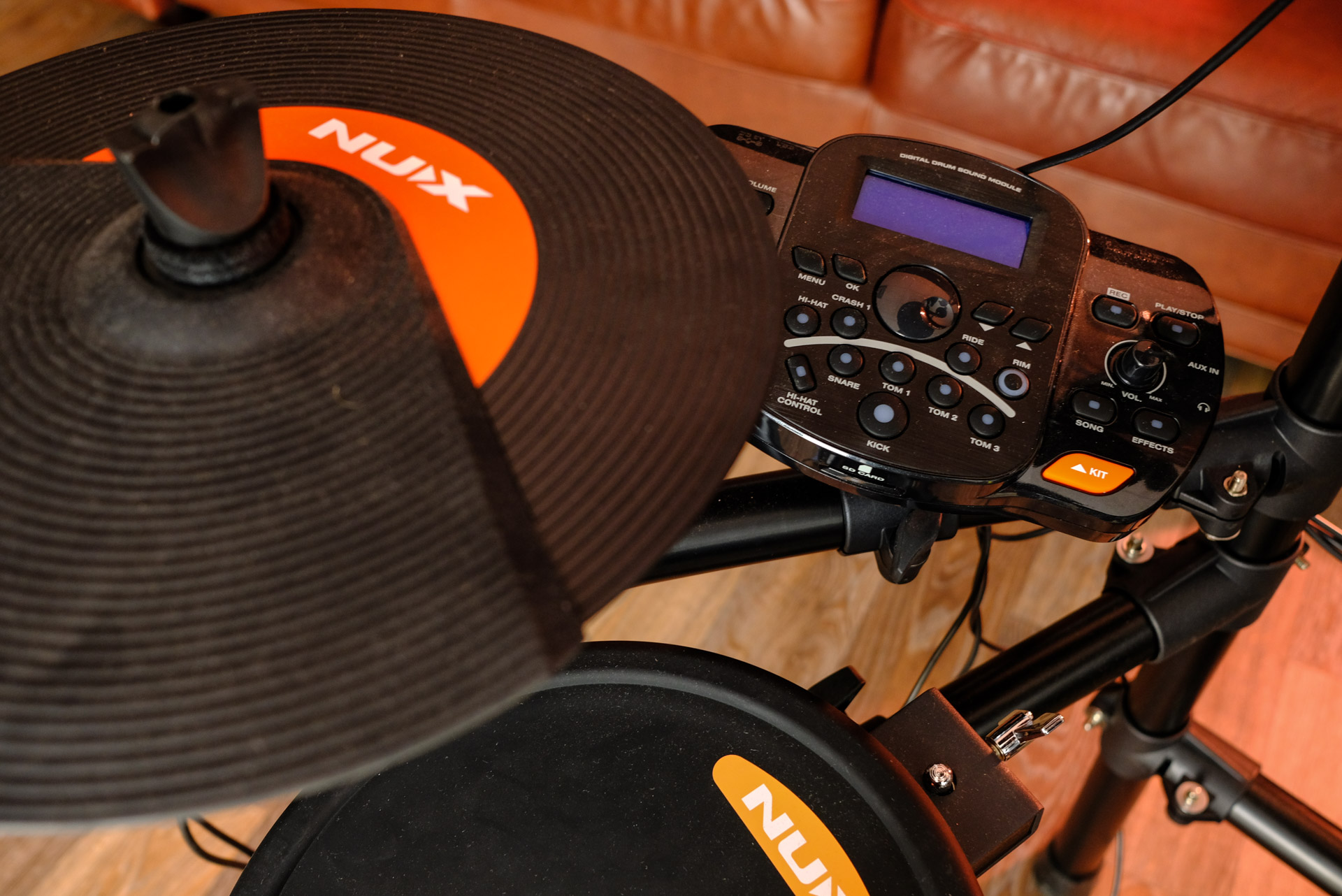 Электронная ударная установка NUX DM-2