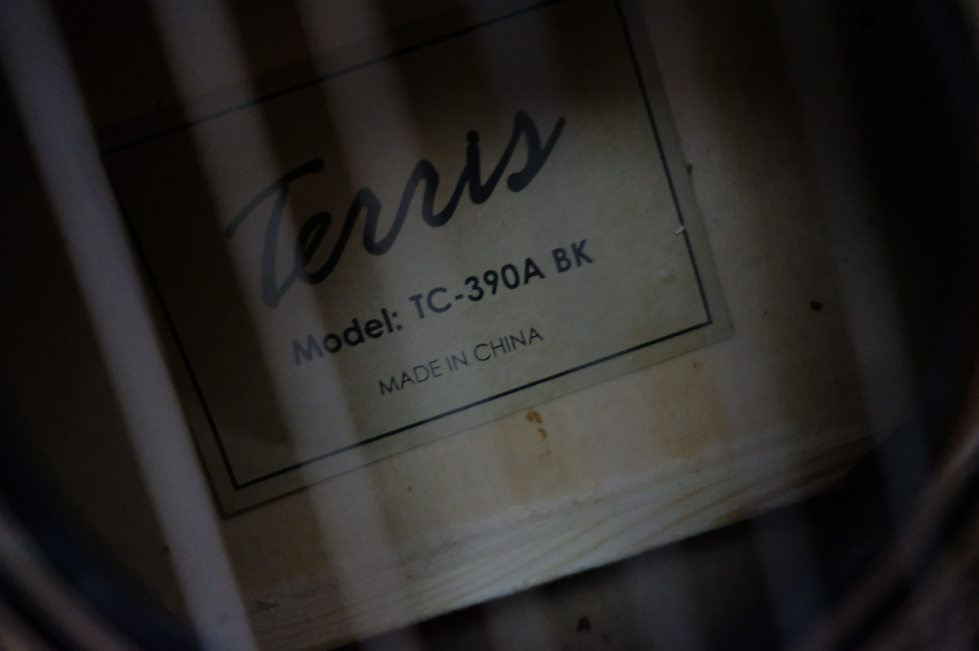 Классическая гитара 4/4 TERRIS TC-390A BK